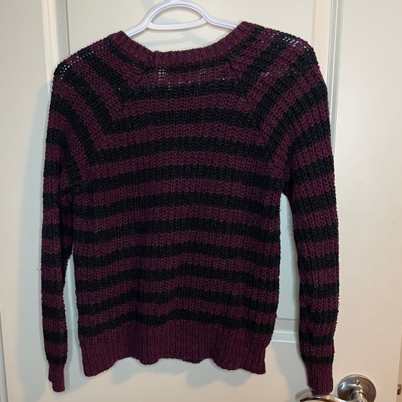 Hot topic Burgundy thick knit sweater - Picture 2 of 2